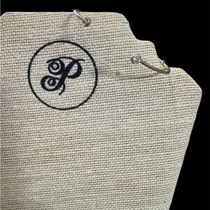 Plunder Kiss Bracelet